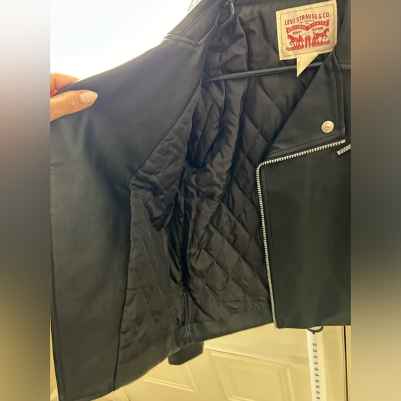 Levi’s jacket - Picture 4 of 8